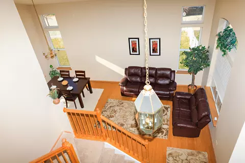 14404 Etchingham Dr, Lockport, IL 60441 photo 2