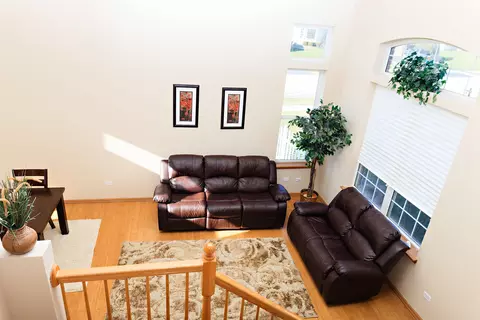 14404 Etchingham Dr, Lockport, IL 60441 photo 4