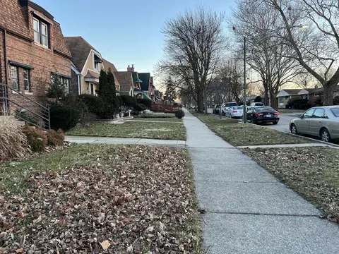 View/Area - Undisclosed, Chicago, IL 60619 photo 1 of 1