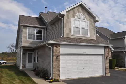 13374 W Heiden Cir, Lake Bluff, IL 60044