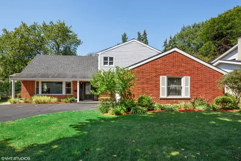 112 N Stratford Rd, Arlington Heights, IL 60004