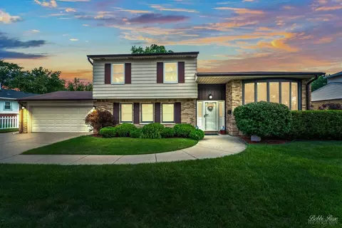 1268 E Gloria Dr, Palatine, IL 60074