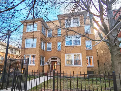 4417 N Malden St #2S, Chicago, IL 60640
