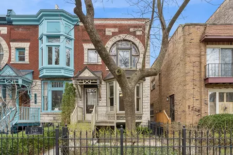 5221 S Blackstone Ave, Chicago, IL 60615