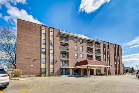 6330 Lincoln Ave #1J, Morton Grove, IL 60053