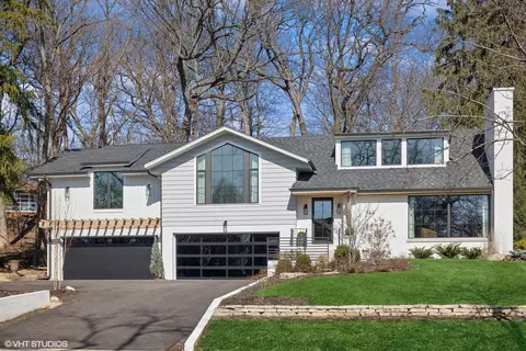 744 Crescent Blvd, Glen Ellyn, IL 60137