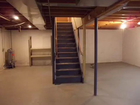 Entry Way - 11233 Bayberry Dr, Roscoe, IL 61073 photo 3 of 3