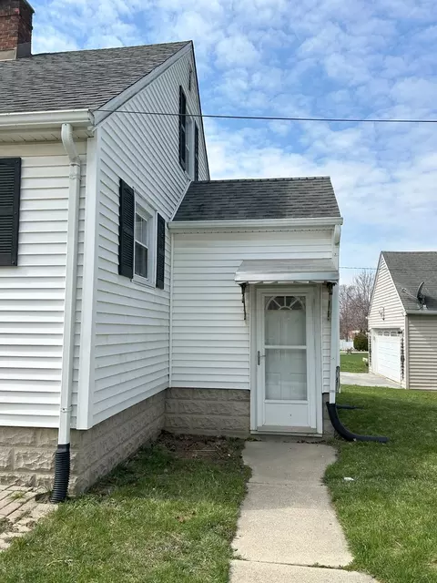 547 Penfield St, Beecher, IL 60401 photo 4
