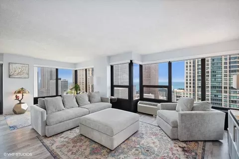 Living - 30 E Huron St #5509, Chicago, IL 60611 photo 1 of 7