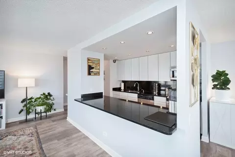 Kitchen - 30 E Huron St #5509, Chicago, IL 60611 photo 1 of 4