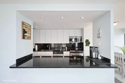 Kitchen - 30 E Huron St #5509, Chicago, IL 60611 photo 2 of 4