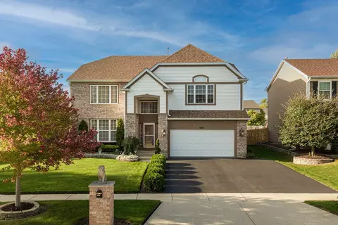 580 N Thorndale Ln, South Elgin, IL 60177