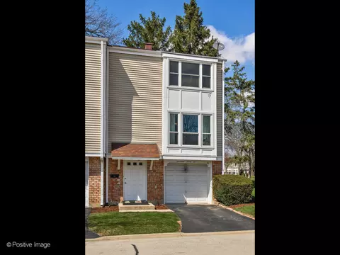 1795 Williamsburg Dr #1795, Hoffman Estates, IL 60169