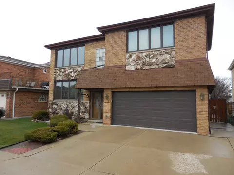 8430 W Windsor Ave, Chicago, IL 60656