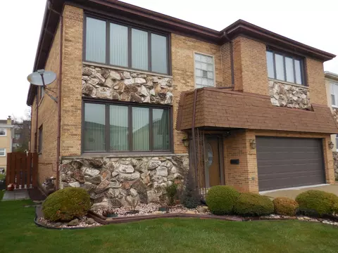 8430 W Windsor Ave, Chicago, IL 60656 photo 2