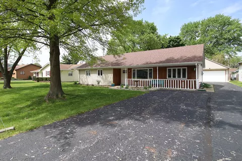 2409 Meridian Dr, Joliet, IL 60431