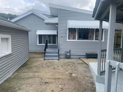 3917 W 61st St, Chicago, IL 60629