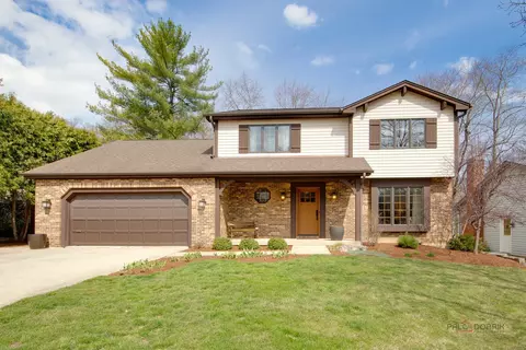 236 Ellis Ave, Libertyville, IL 60048