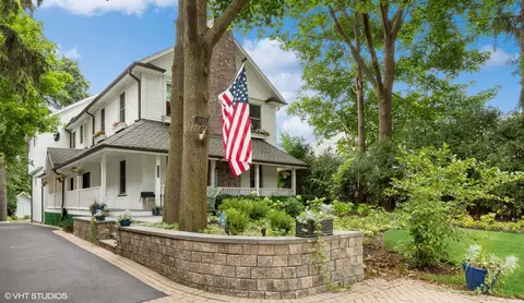 1133 Scott Ave, Winnetka, IL 60093