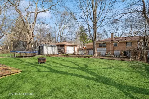 Exterior - 9205 Springfield Ave, Evanston, IL 60203 photo 4 of 5