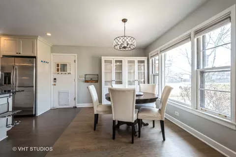 Dining - 9205 Springfield Ave, Evanston, IL 60203 photo 3 of 3