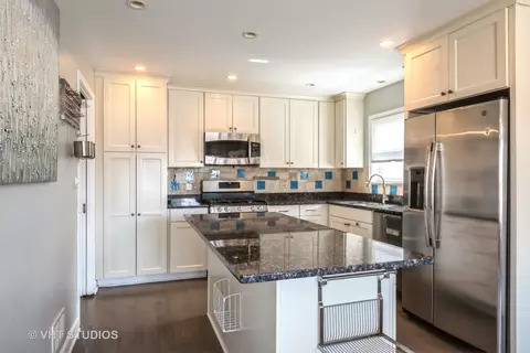 Kitchen - 9205 Springfield Ave, Evanston, IL 60203 photo 1 of 3