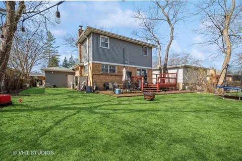 Exterior - 9205 Springfield Ave, Evanston, IL 60203 photo 5 of 5
