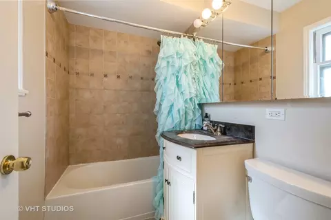 Bath - 9205 Springfield Ave, Evanston, IL 60203 photo 1 of 4