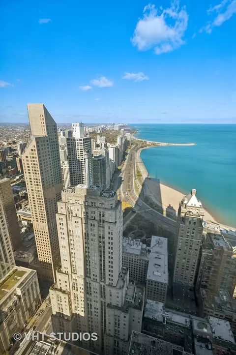 175 E Delaware Pl #4908, Chicago, IL 60611 photo 17