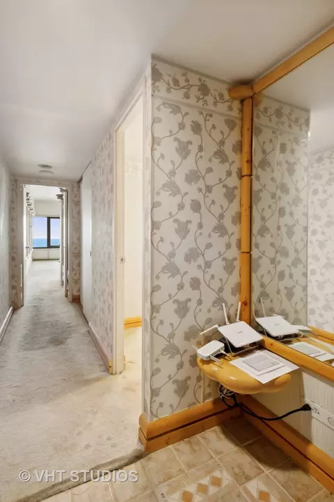175 E Delaware Pl #4908, Chicago, IL 60611 photo 13