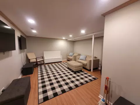 Living - 1667 Valley Forge Ct #B, Wheaton, IL 60189 photo 4 of 4