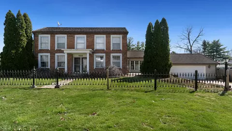 8107 S Main St, Dixon, IL 61021