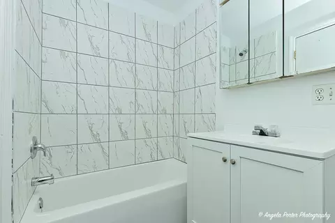 Bath - 110 Maple St, Mchenry, IL 60050 photo 1 of 1