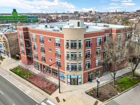 2520 S Oakley Ave #405, Chicago, IL 60608