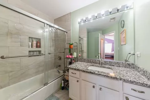 5507 Azalea Ct, Rolling Meadows, IL 60008 photo 8