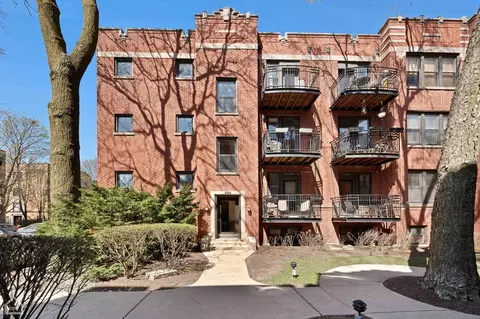5923 N Paulina St #3, Chicago, IL 60660