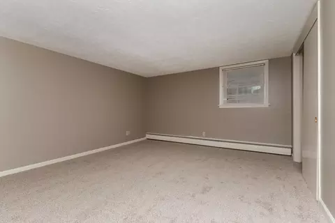 Bedroom - 707 Bradley Dr, Bloomington, IL 61701 photo 2 of 4