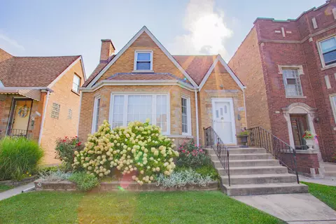 5849 N Merrimac Ave, Chicago, IL 60646