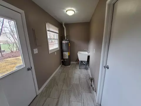 4309 Front Royal Dr, Mchenry, IL 60050 photo 9