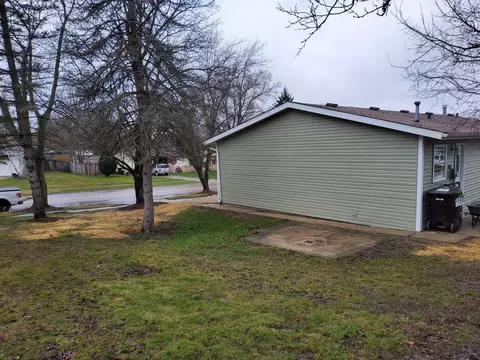 4309 Front Royal Dr, Mchenry, IL 60050 photo 3