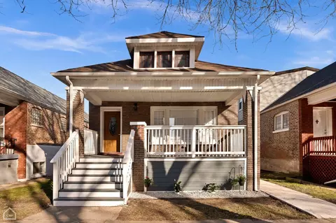 7929 S Ingleside Ave, Chicago, IL 60619