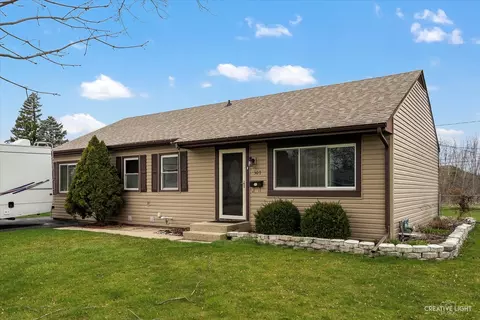 307 Rosewood Ave, Plano, IL 60545