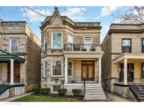 1253 W Newport Ave, Chicago, IL 60657