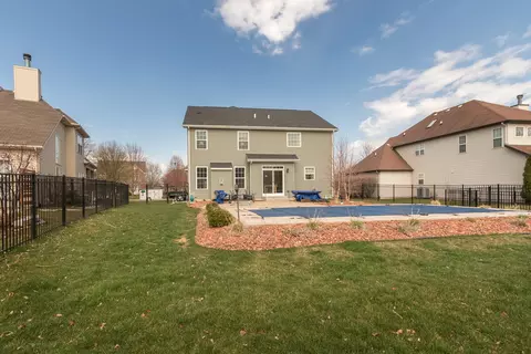 Exterior - 26409 W Red Apple Rd, Plainfield, IL 60585 photo 3 of 13