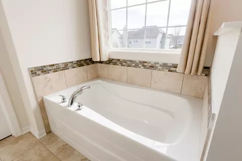 Bath - 26409 W Red Apple Rd, Plainfield, IL 60585 photo 5 of 5