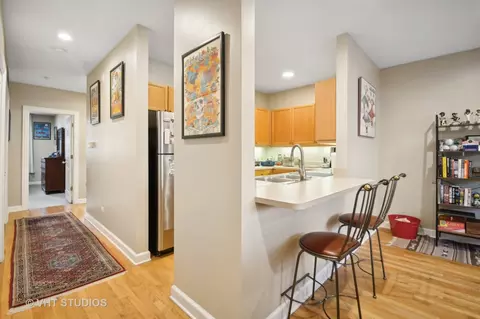 Kitchen - 1549 W Jackson Blvd, Chicago, IL 60607 photo 6 of 7