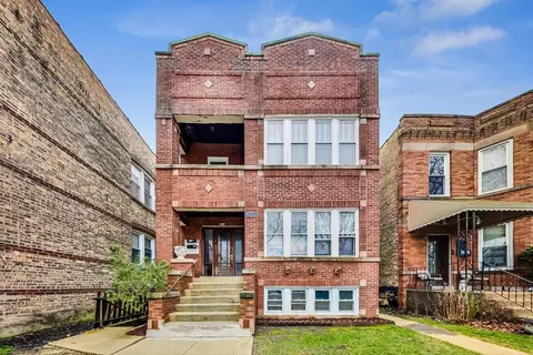 4907 W Patterson Ave, Chicago, IL 60641