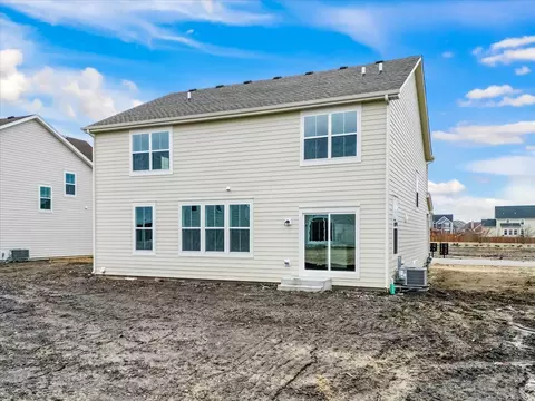 120 Sweetflag Cir, Elgin, IL 60124 photo 2