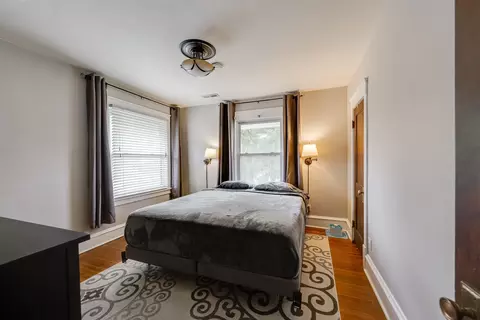 Bedroom - 58 White Pl, Bloomington, IL 61701 photo 1 of 4