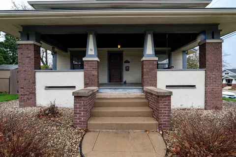 Exterior - 58 White Pl, Bloomington, IL 61701 photo 3 of 11